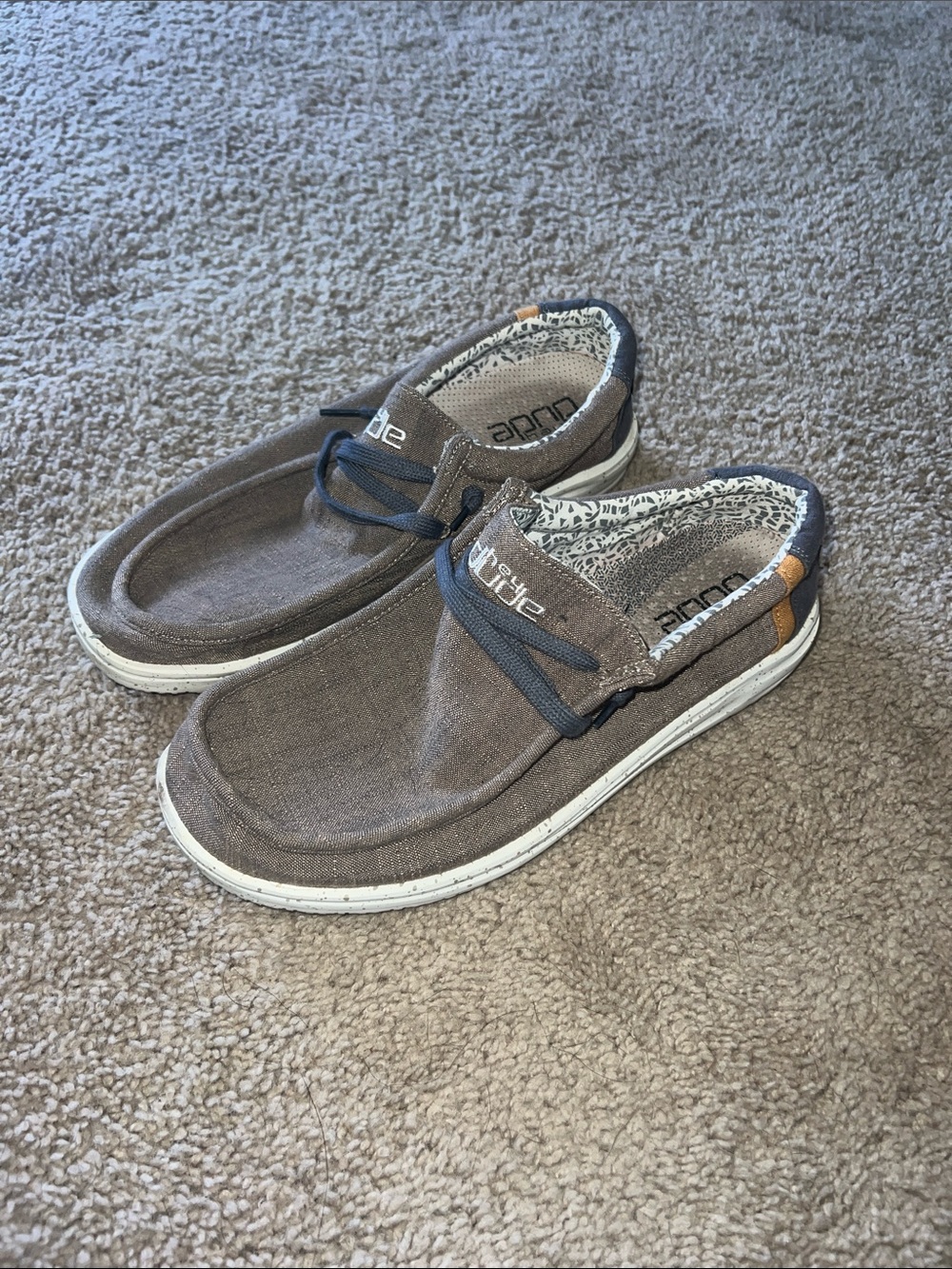 Casual Brown Slip-On Men’s Shoes with Lace Detail